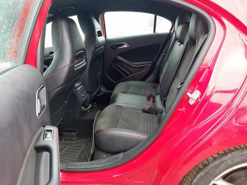 2017 MERCEDES-BENZ A CLASS A180D AMG LINE EXECUTIVE 5DR