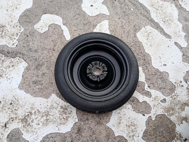 2017 TOYOTA C-HR 1.8 HYBRID DYNAMIC 5DR CVT