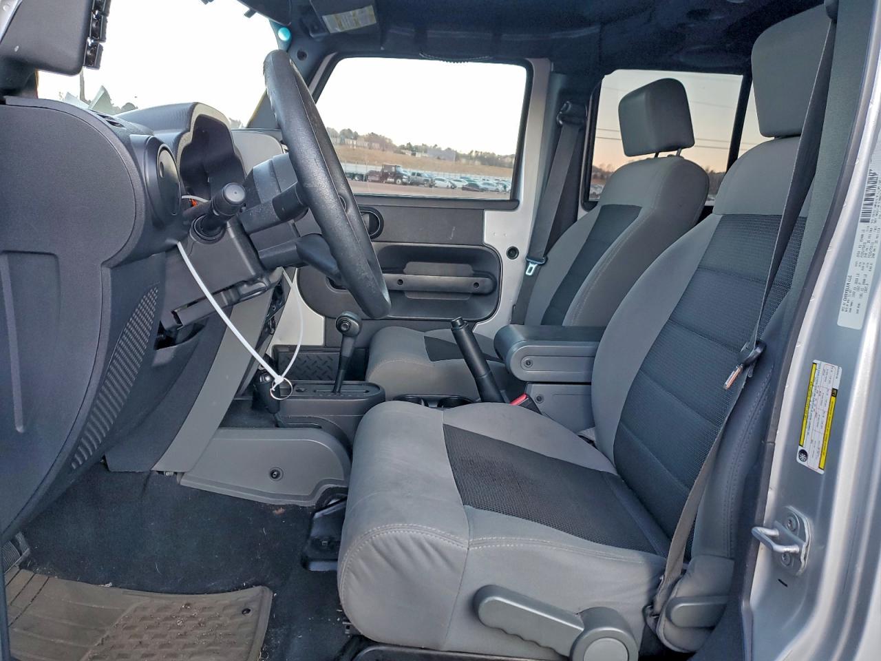 2008 Jeep Wrangler Unlimited X VIN: 1J4GA39168L558206 Lot: 94789635