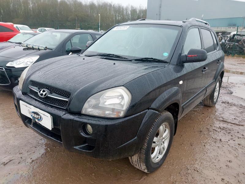 2007 HYUNDAI TUCSON 2.0 CRTD LIMITED 5DR for sale at Copart WESTBURY