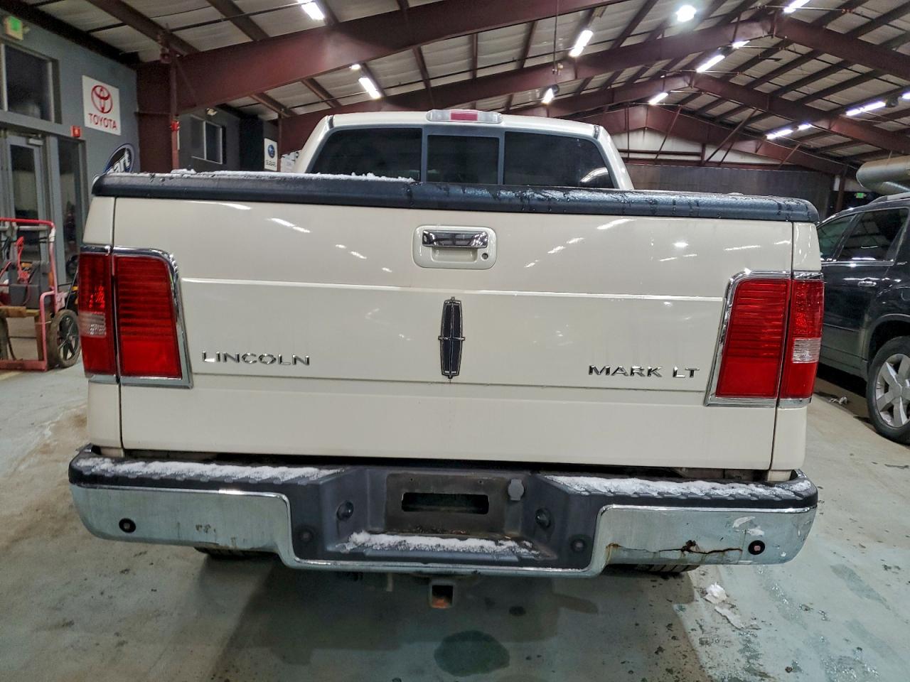 2007 Lincoln Mark Lt VIN: 5LTPW18567FJ11126 Lot: 96979695