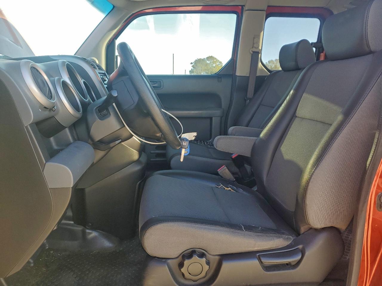 2005 Honda Element Ex VIN: 5J6YH28685L034283 Lot: 96270875