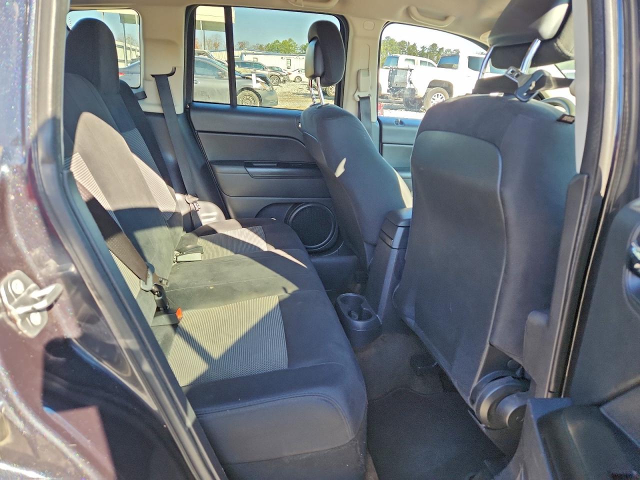 2014 Jeep Compass Sport VIN: 1C4NJCBA0ED725740 Lot: 94934825