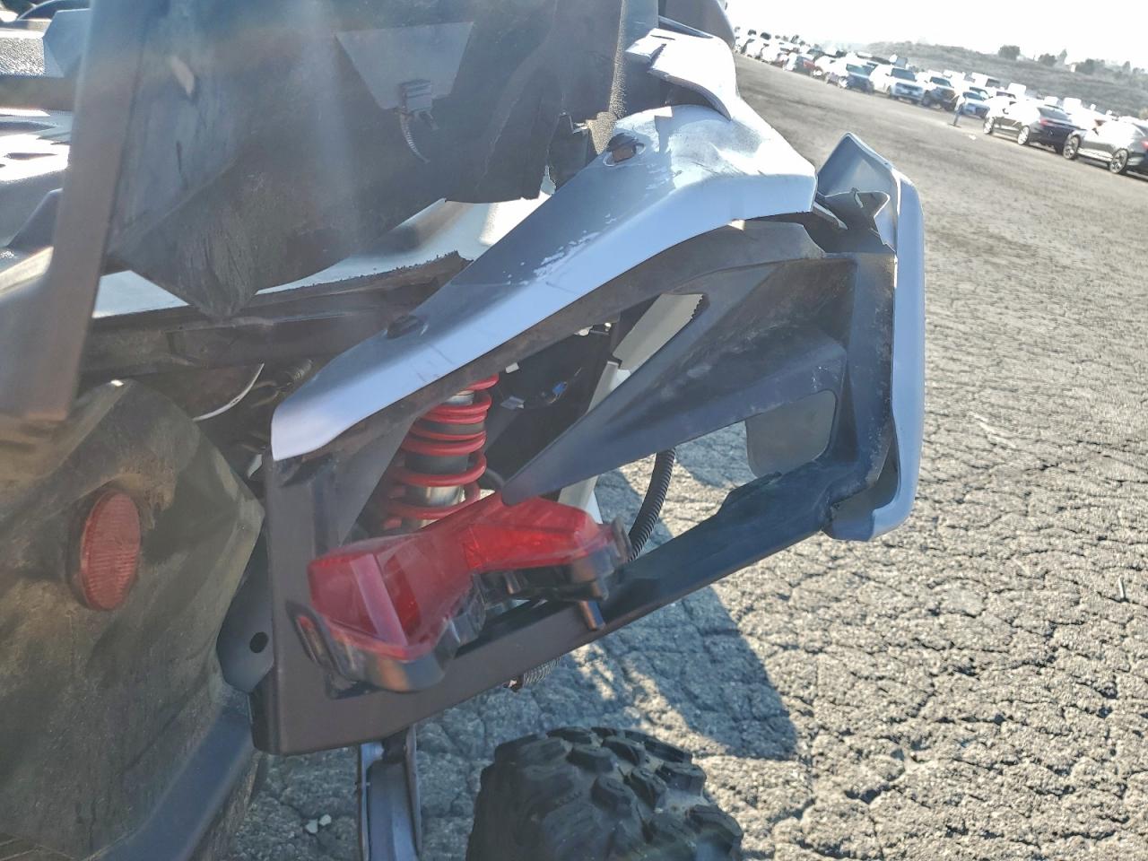 2024 Cam Am Xrs VIN: 3UBVJAY22RE00049 Lot: 95406195