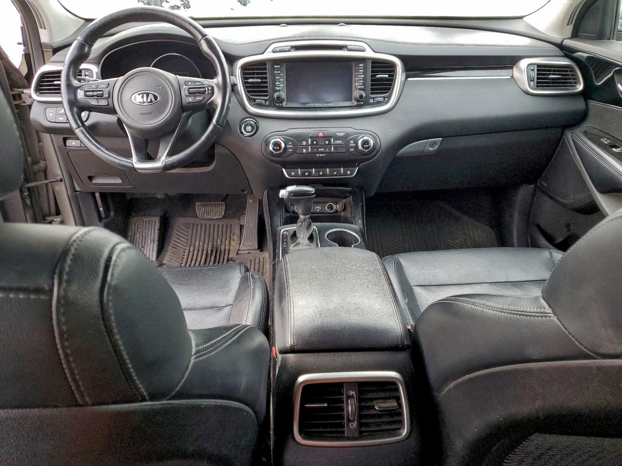 2017 Kia Sorento Sx VIN: 5XYPKDA5XHG228250 Lot: 94749945