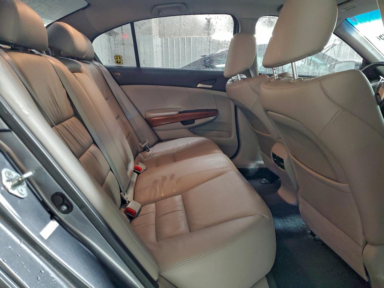 2011 Honda Accord Exl VIN: 1HGCP3F88BA029820 Lot: 95712435