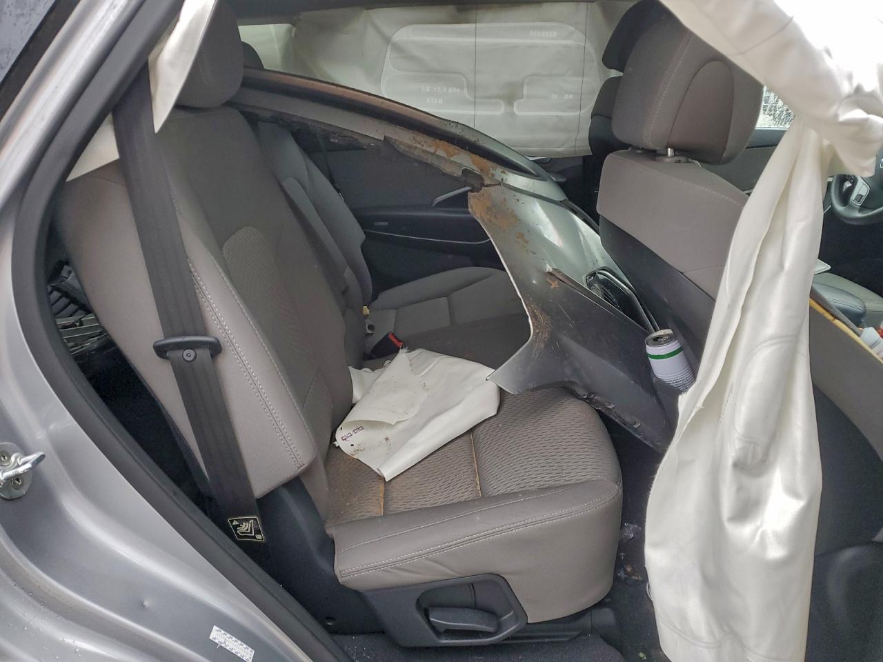 2017 Hyundai Santa Fe Se VIN: KM8SMDHF6HU202936 Lot: 94125305