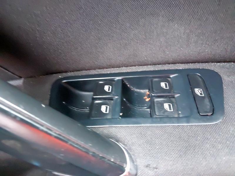 2014 VOLKSWAGEN GOLF 1.6 TDI 105 SE 5DR DSG