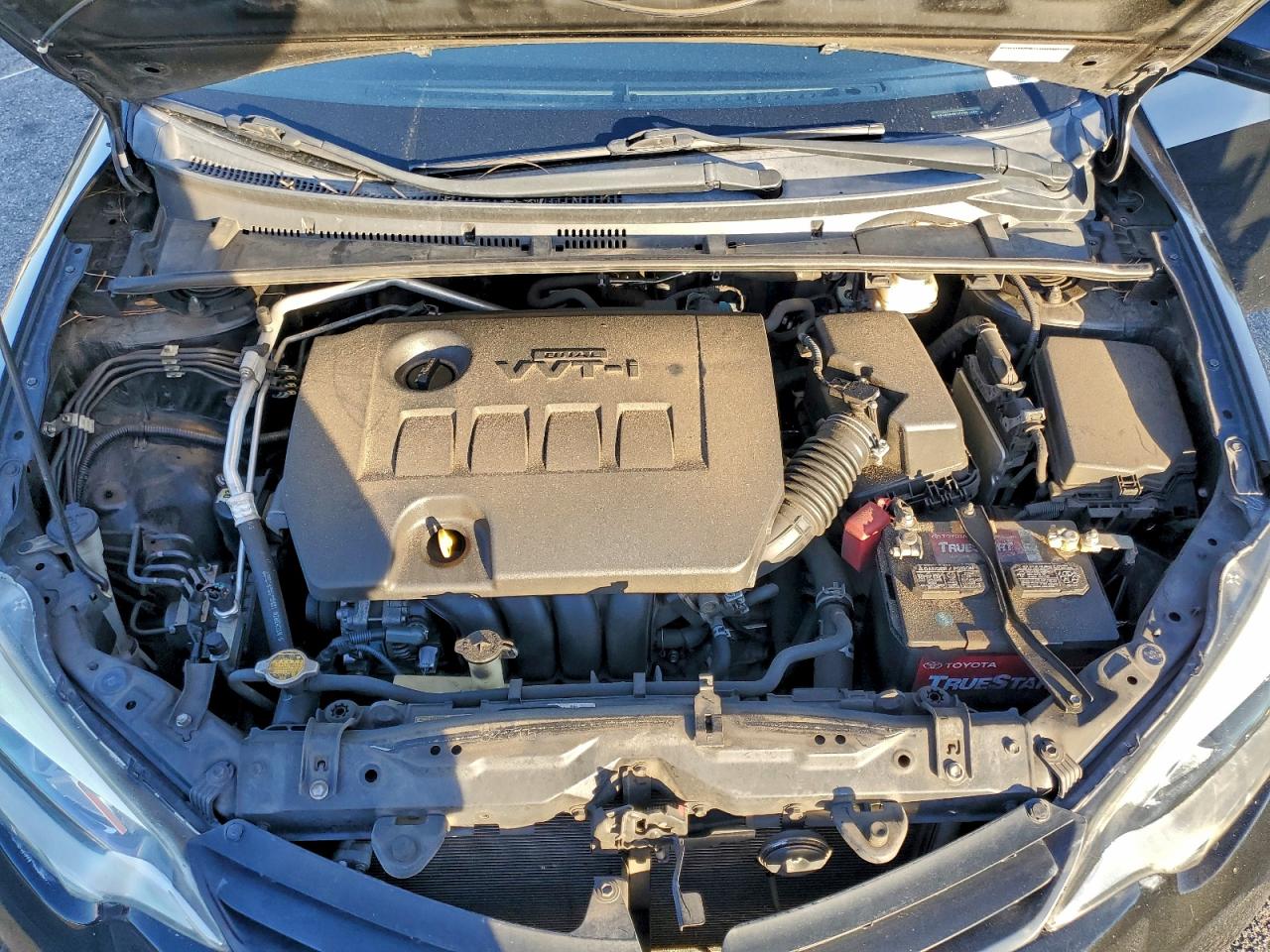 2014 Toyota Corolla L VIN: 2T1BURHE4EC204069 Lot: 94333935