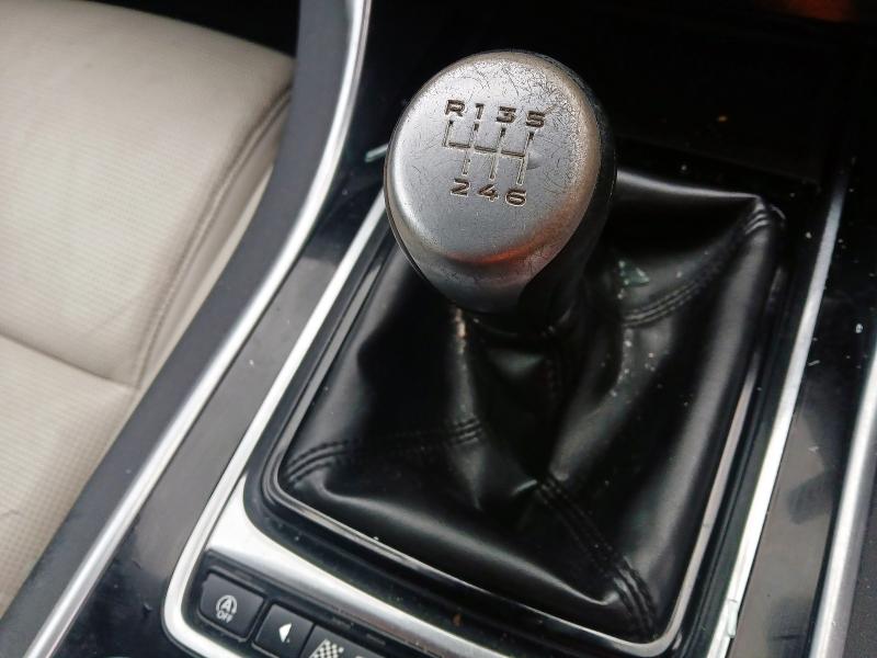 2017 JAGUAR XE 2.0D [180] R-SPORT 4DR