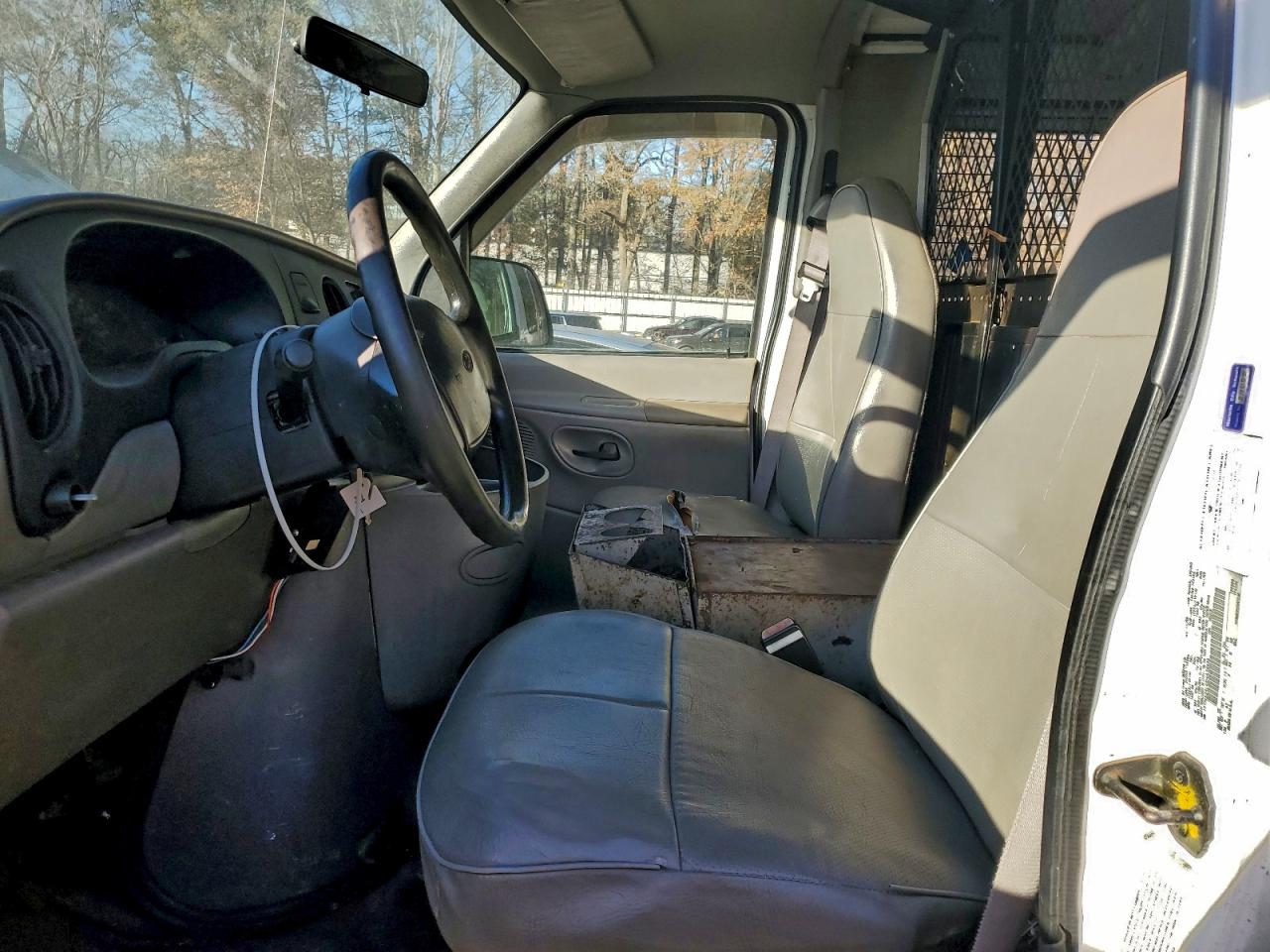 1999 Ford Econoline E250 Van VIN: 1FTNS24L4XHA58656 Lot: 96313335