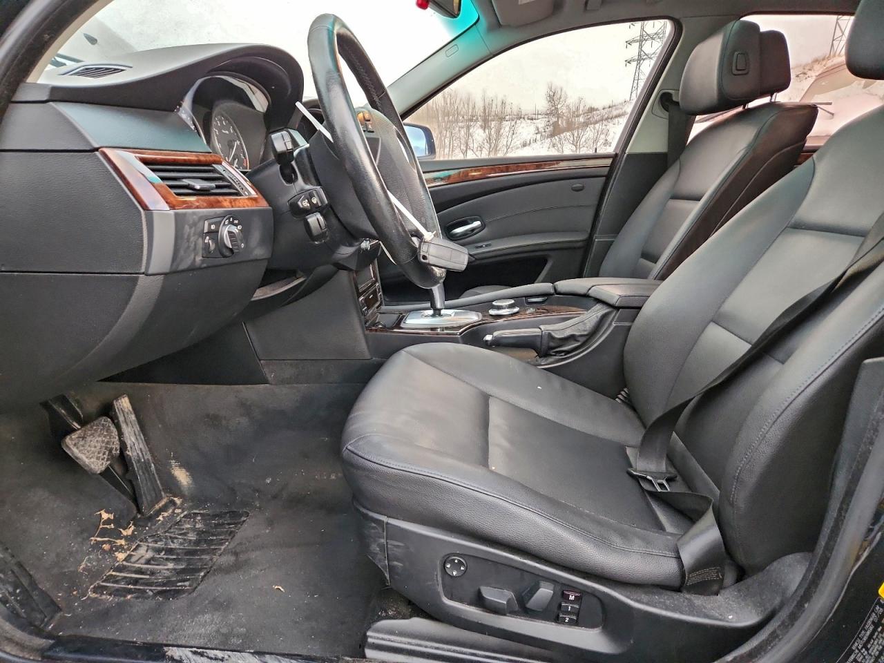 2008 BMW 535 Xi VIN: WBANV93538C131398 Lot: 95890385