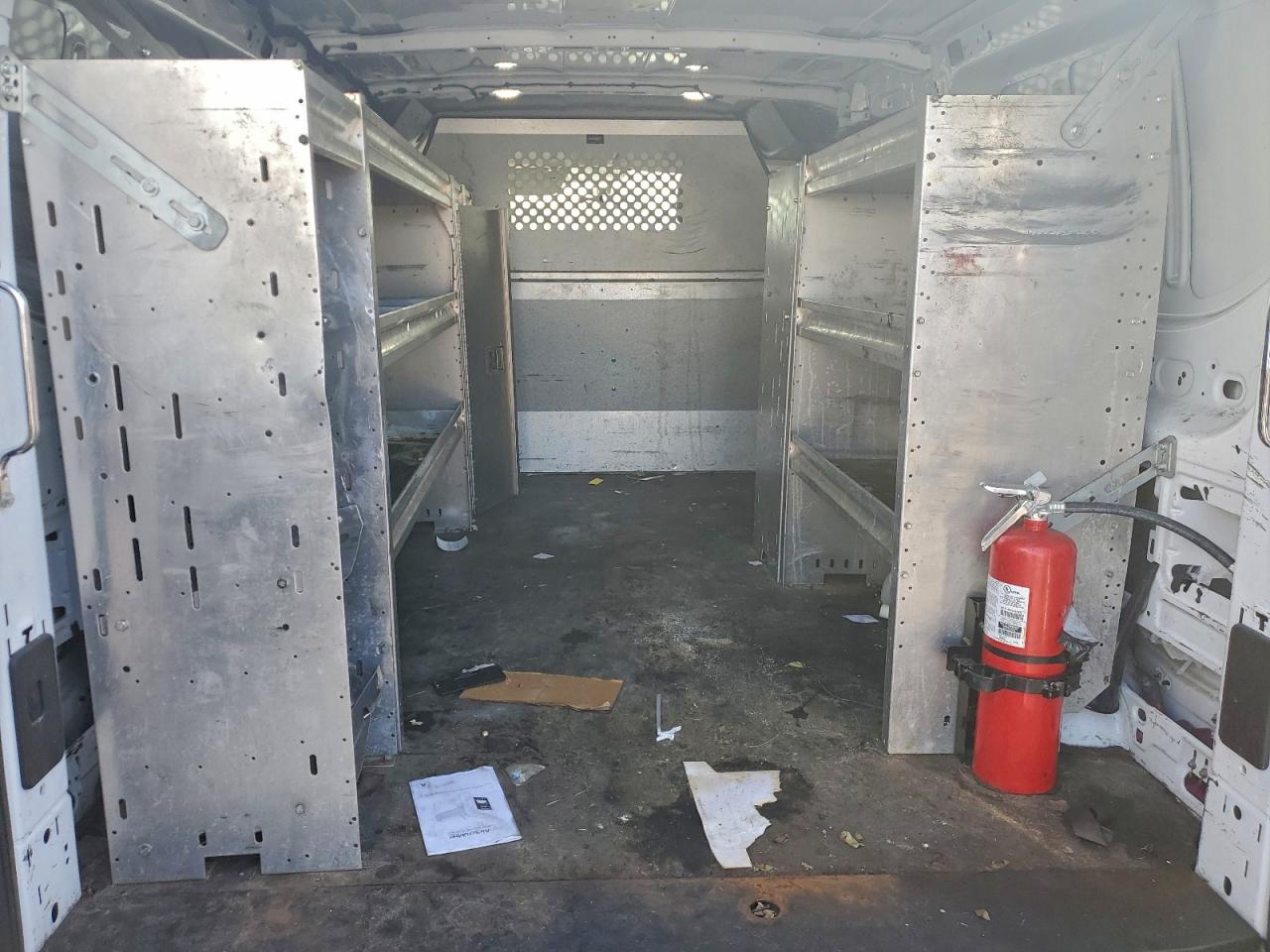 2019 Ford Transit T-150 Delivery Van VIN: 1FTYE1ZM3KKA72673 Lot: 96320805