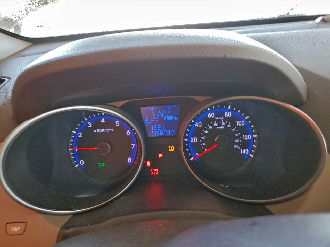 2011 Hyundai Tucson Gls VIN: KM8JU3AC6BU210435 Lot: 95746175