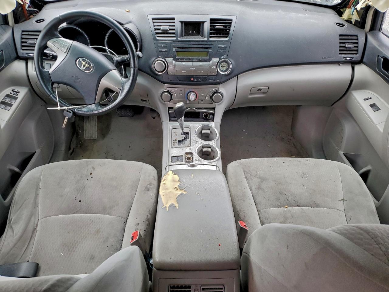 2010 Toyota Highlander VIN: 5TDZK3EH6AS018647 Lot: 94887685