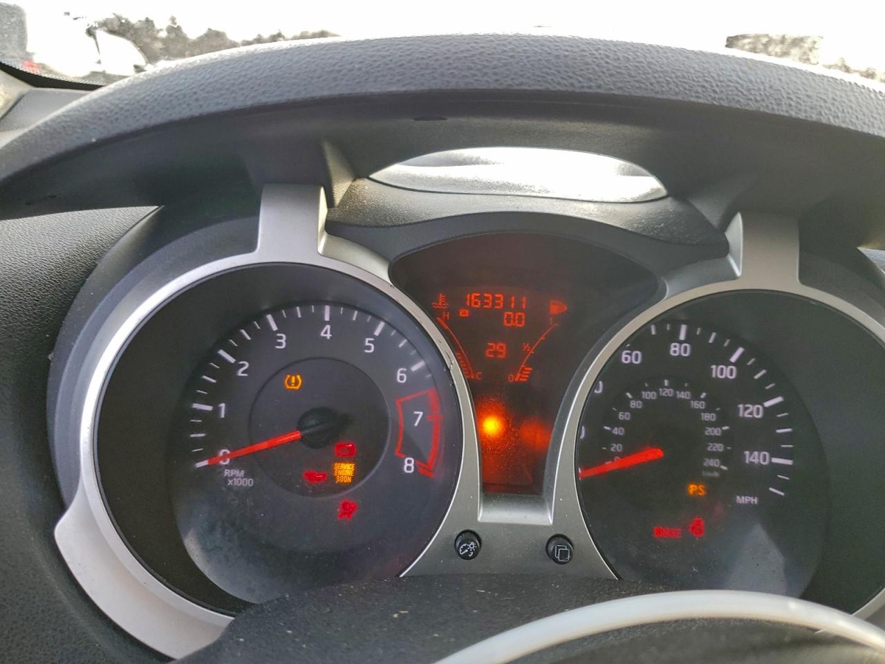 2011 Nissan Juke S VIN: JN8AF5MR4BT002929 Lot: 95212435