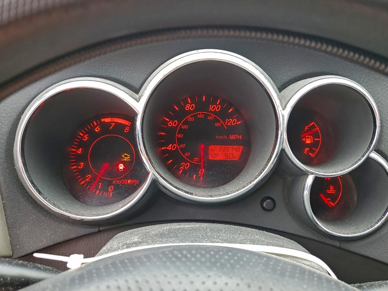 2003 Toyota Corolla Matrix Xr VIN: 2T1KR32E33C132639 Lot: 93769275