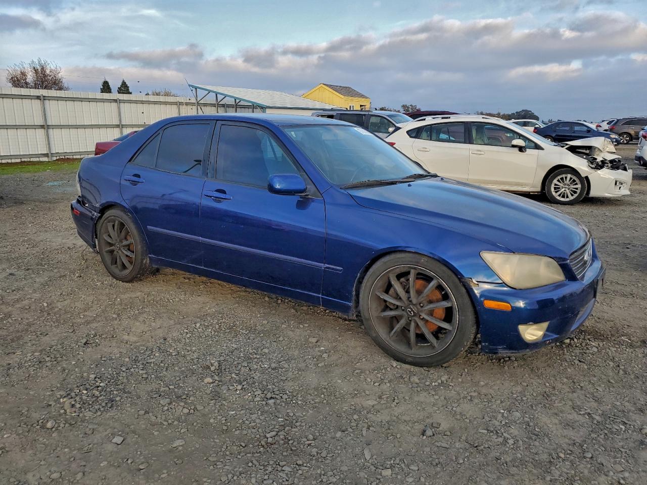 2001 Lexus Is 300 VIN: JTHBD182510007793 Lot: 97863355