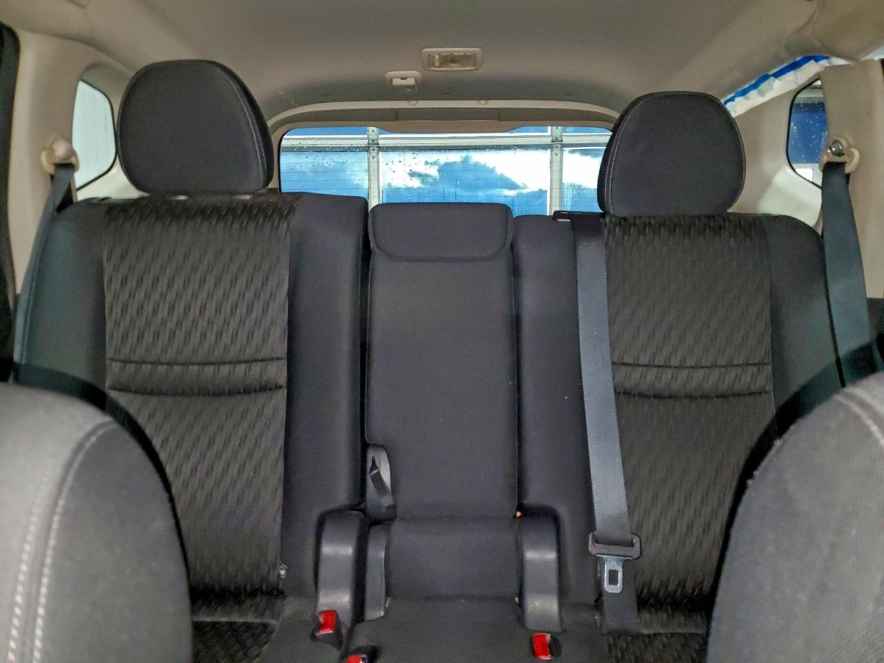 2018 Nissan Rogue S VIN: KNMAT2MV7JP620043 Lot: 94908655