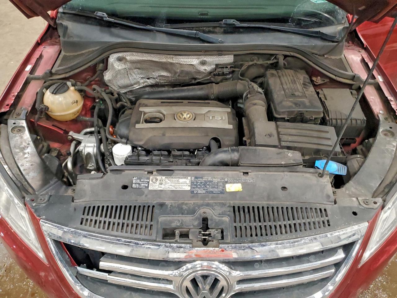 2011 Volkswagen Tiguan S VIN: WVGBV7AXXBW000047 Lot: 97035155