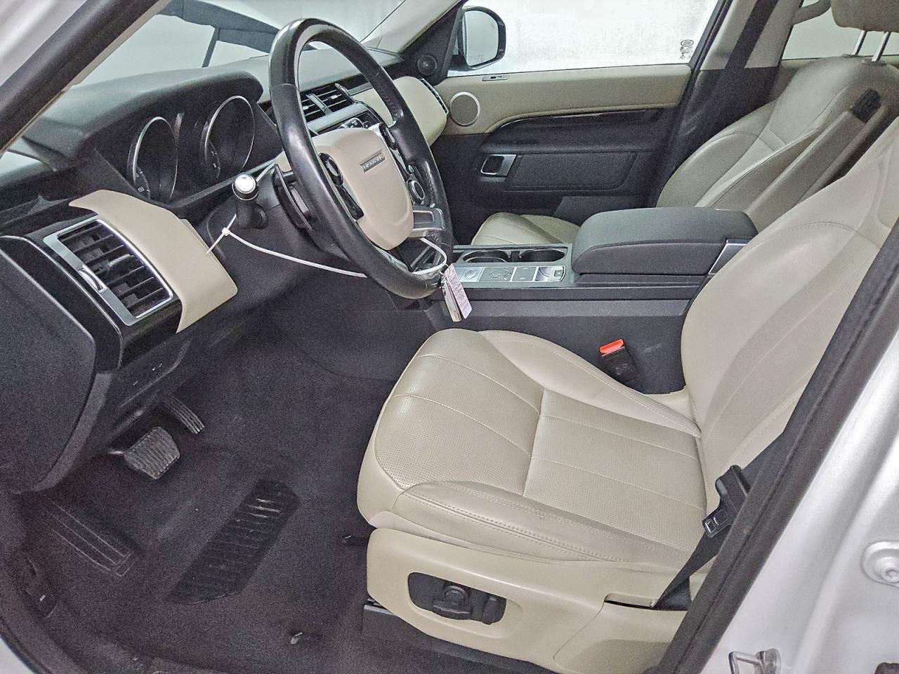 2020 Land Rover Discovery Se VIN: SALRG2RV9L2423836 Lot: 92815055