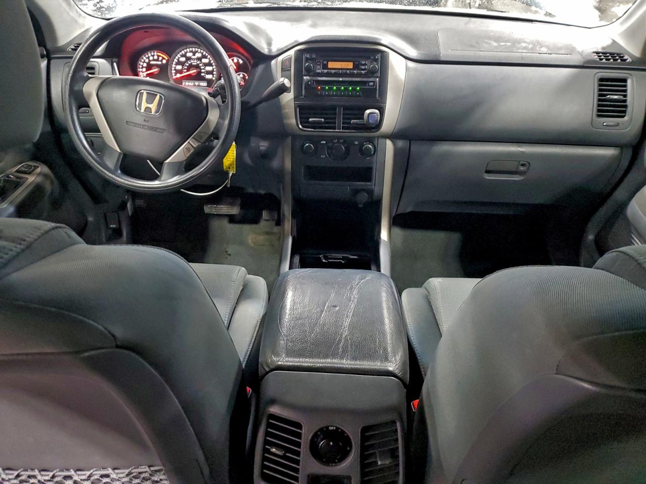 2006 Honda Pilot Lx VIN: 5FNYF28136B022577 Lot: 95887085