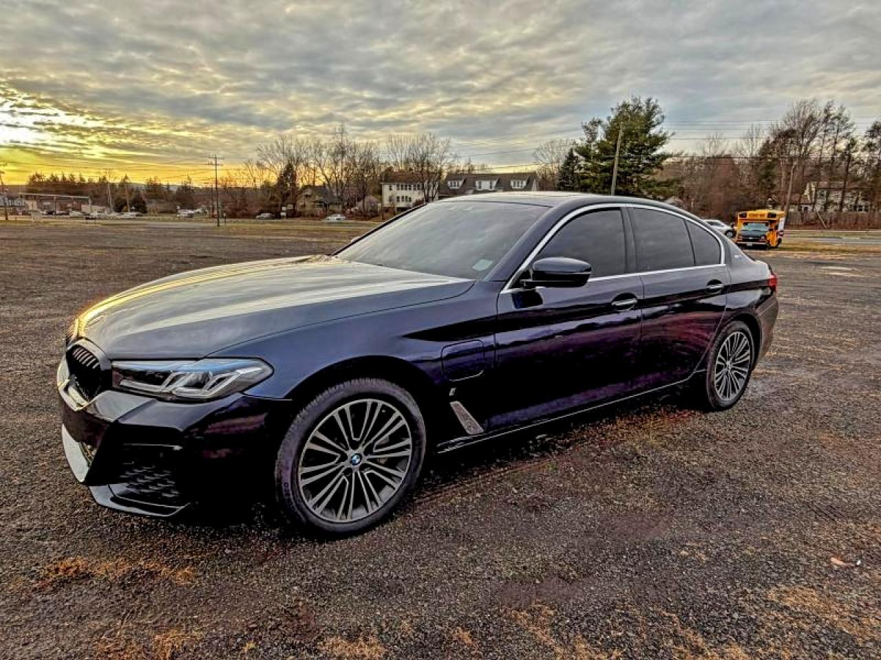 2018 BMW 530Xe VIN: WBAJB1C57JB083991 Lot: 98324595