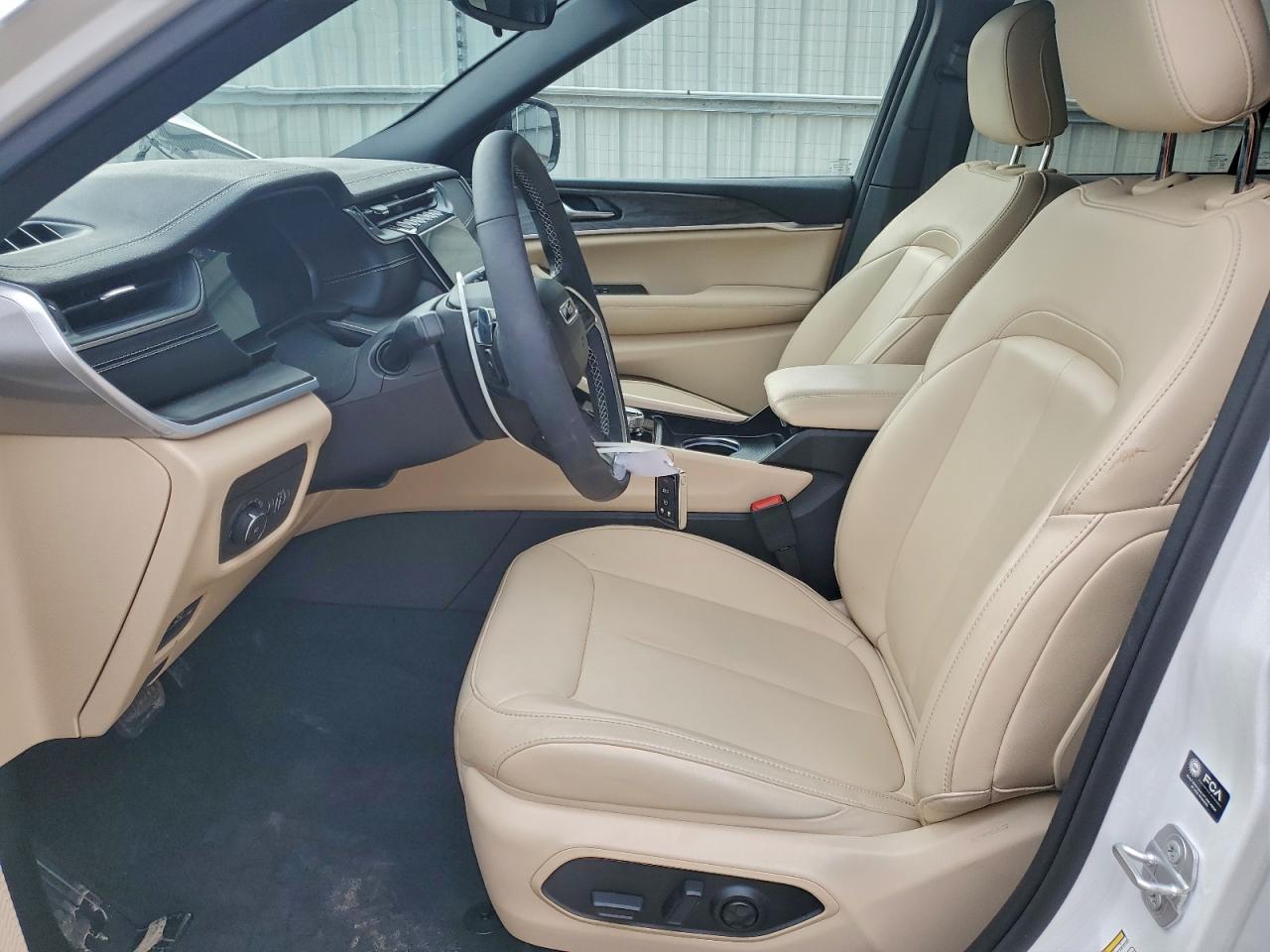 2025 Jeep Grand Cherokee Limited VIN: 1C4RJGBG6SC266180 Lot: 94456805