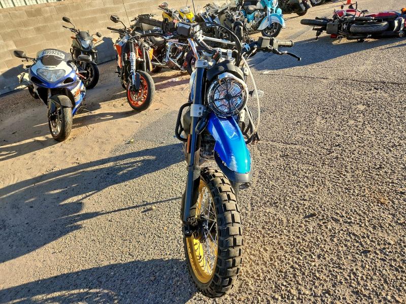 2021 DUCATI SCRAMBLER DESERT SLED  