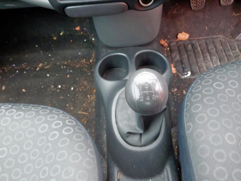 2004 TOYOTA YARIS 1.0 VVT-I T3 3DR