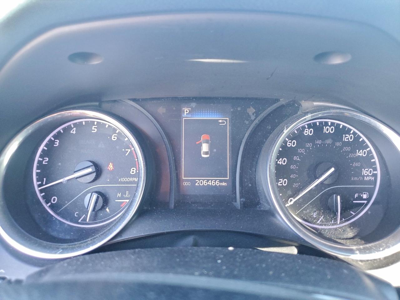 2018 Toyota Camry L VIN: 4T1B11HKXJU561166 Lot: 95608325