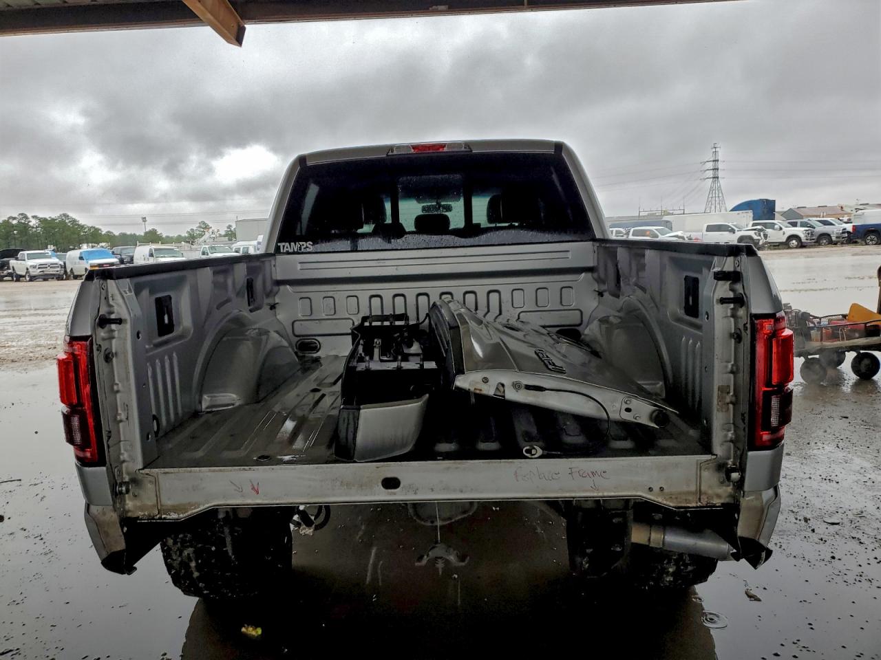 2015 Ford F150 Supercrew VIN: 1FTEW1CG8FKE47174 Lot: 94708055