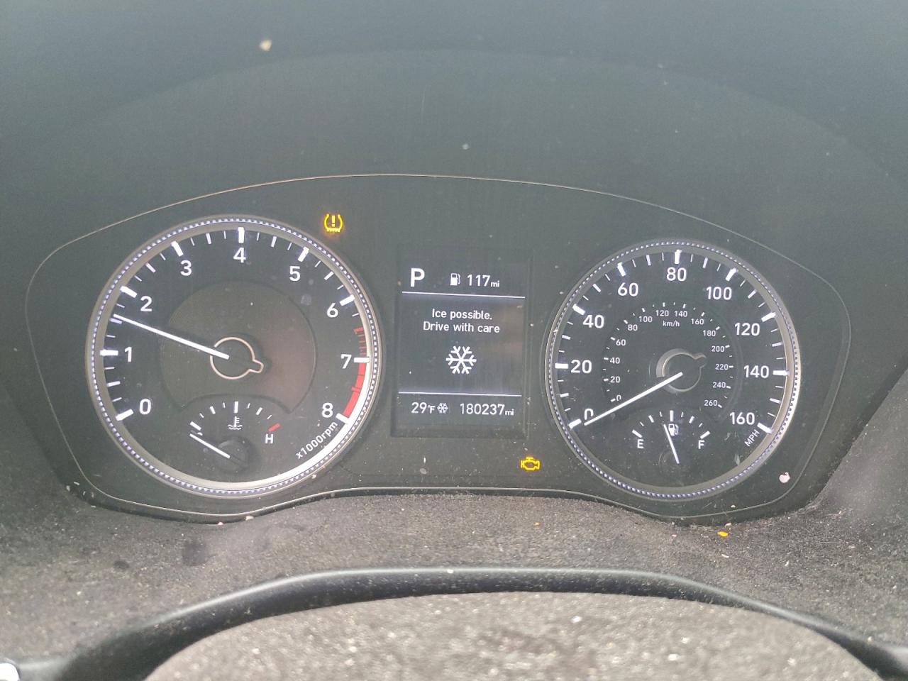 2019 Hyundai Santa Fe Se VIN: 5NMS23AD9KH010468 Lot: 95511155