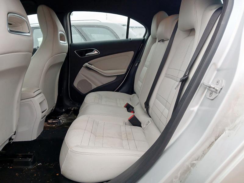 2014 MERCEDES-BENZ A CLASS A180 CDI BLUEEFFICIENCY SPORT 5DR