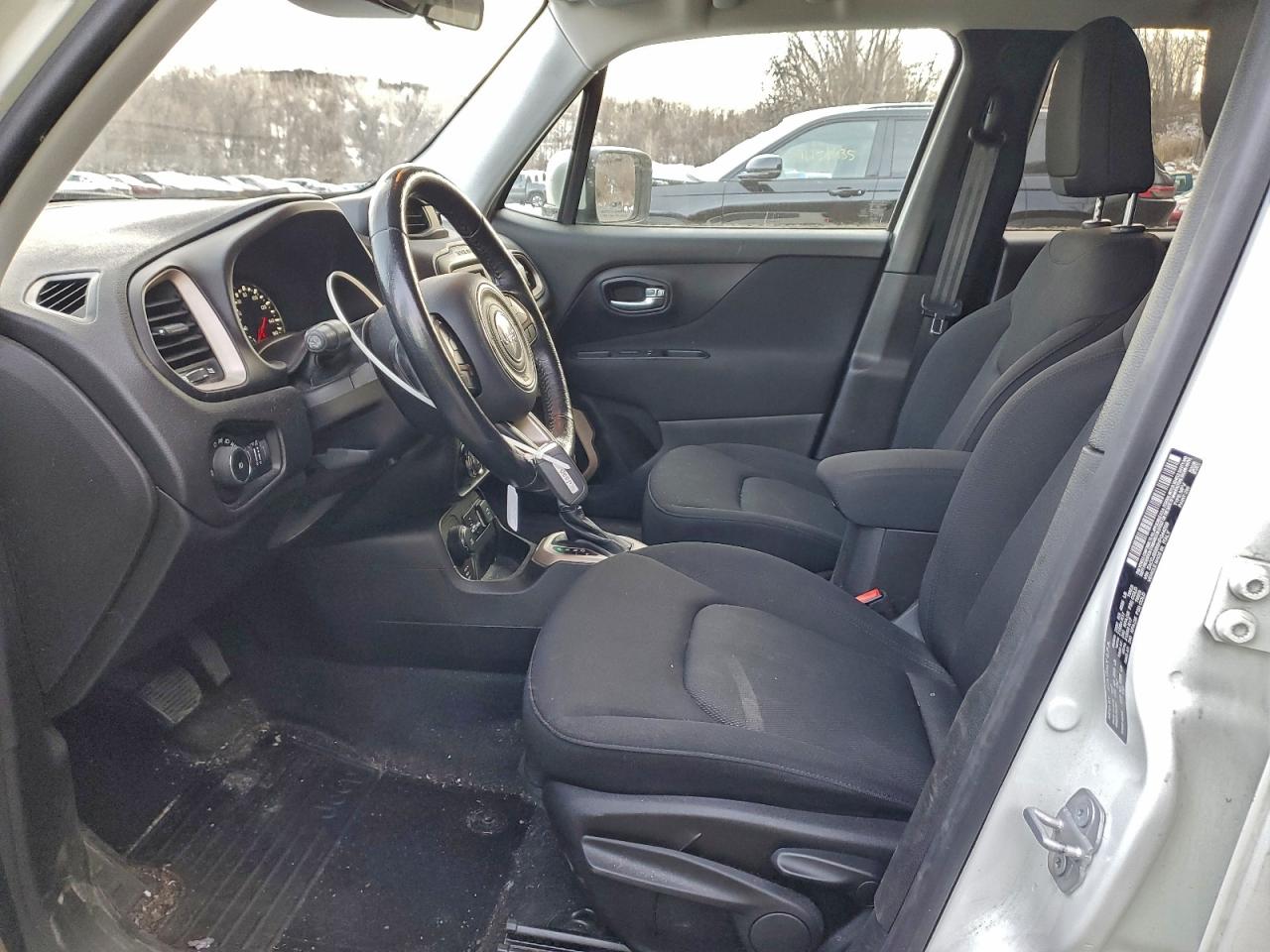 2017 Jeep Renegade Latitude VIN: ZACCJBBB8HPG44209 Lot: 94493475