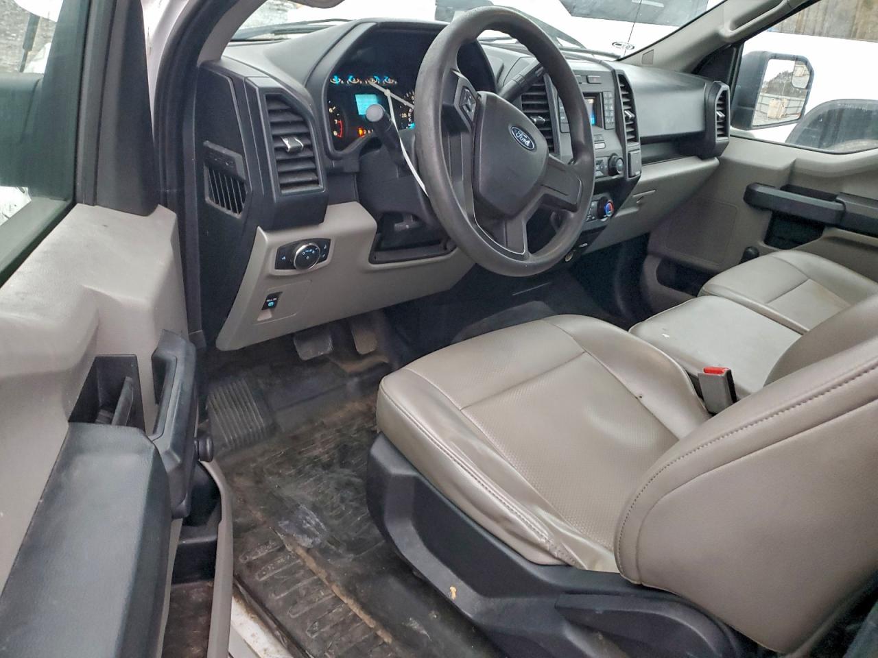 2016 Ford F150 VIN: 1FTMF1C8XGKD99117 Lot: 97355475