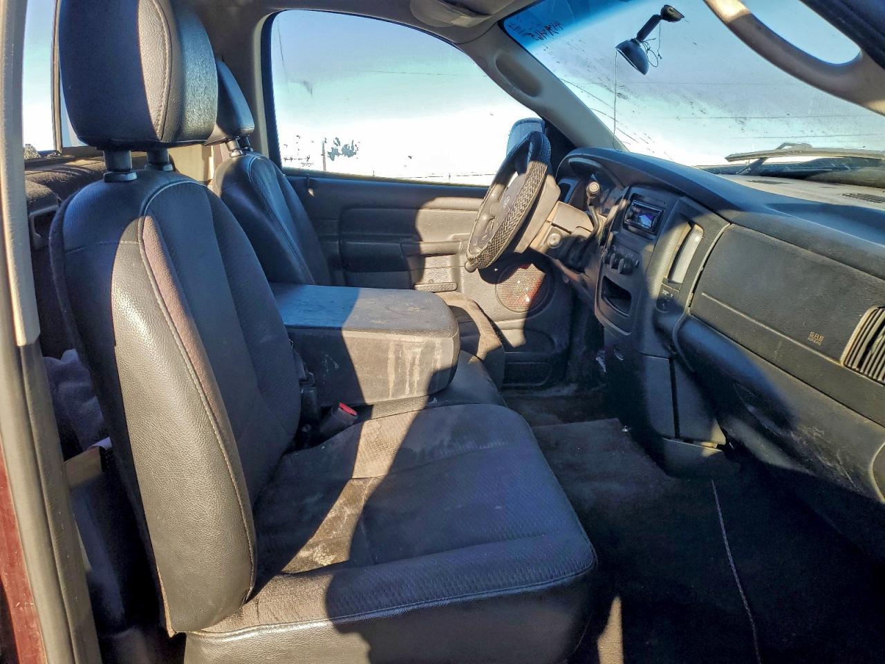 2004 Dodge Ram 1500 St VIN: 1D7HA16K84J288208 Lot: 94393465