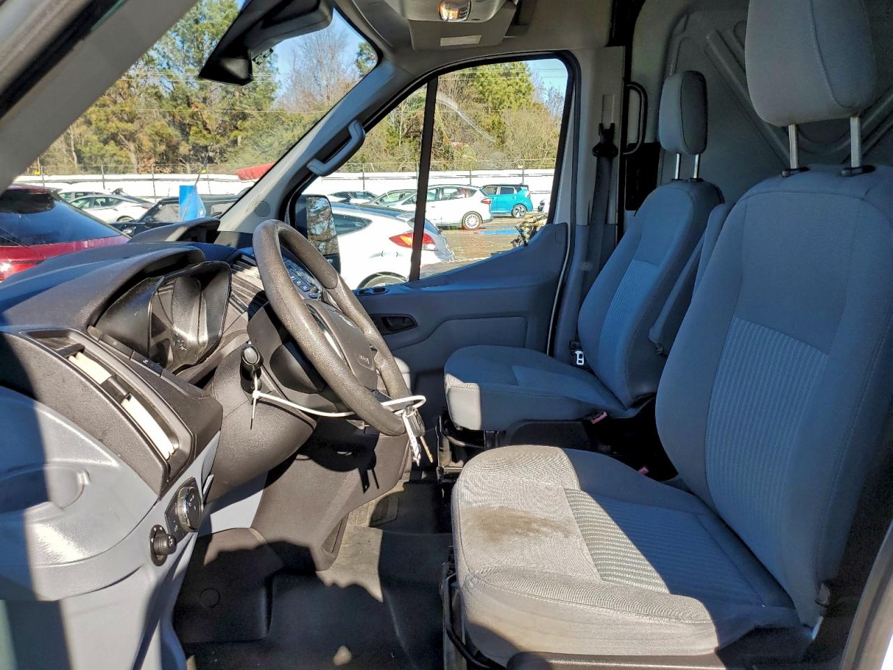 2019 Ford Transit 350 Delivery Van VIN: 1FTBW3XG3KKB23567 Lot: 94151525