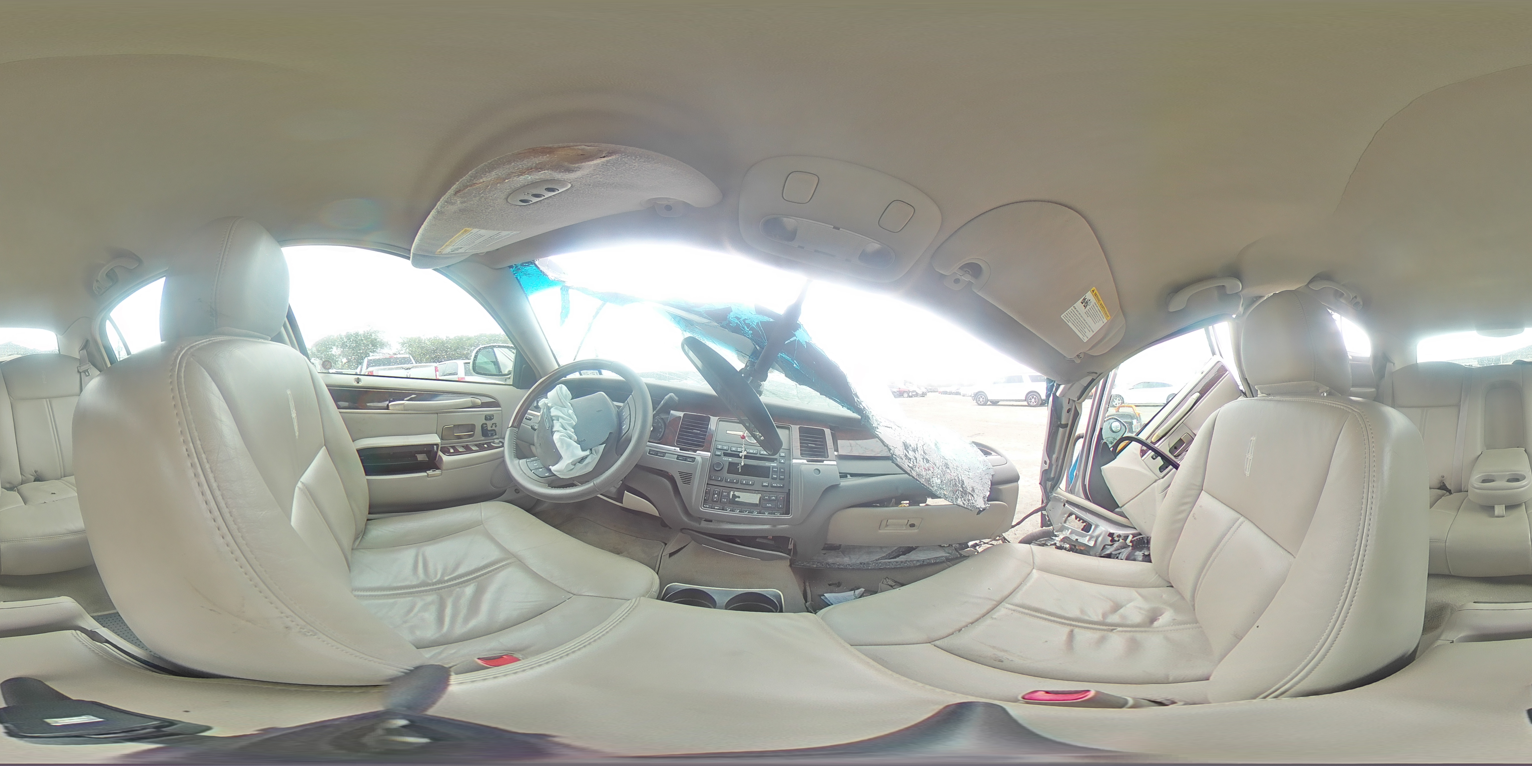 2009 Lincoln Town Car Signature Limited VIN: 2LNHM82V29X630577 Lot: 95282375