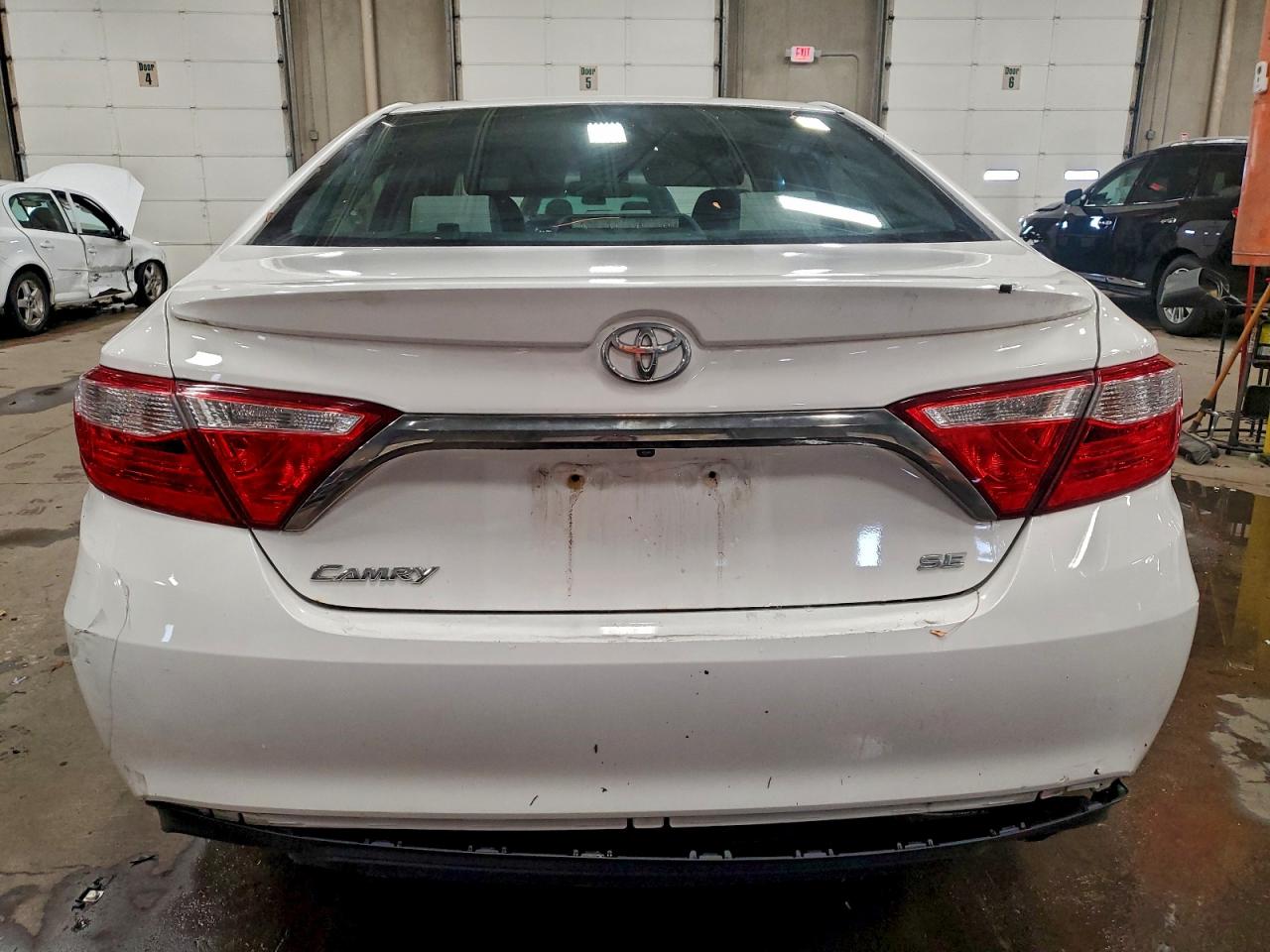2015 Toyota Camry Le VIN: 4T1BF1FK5FU492558 Lot: 94115935