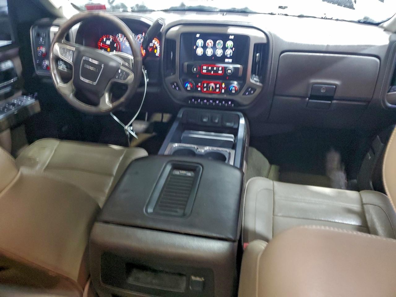 2016 GMC Sierra K2500 Denali VIN: 1GT12UE89GF140320 Lot: 95204505