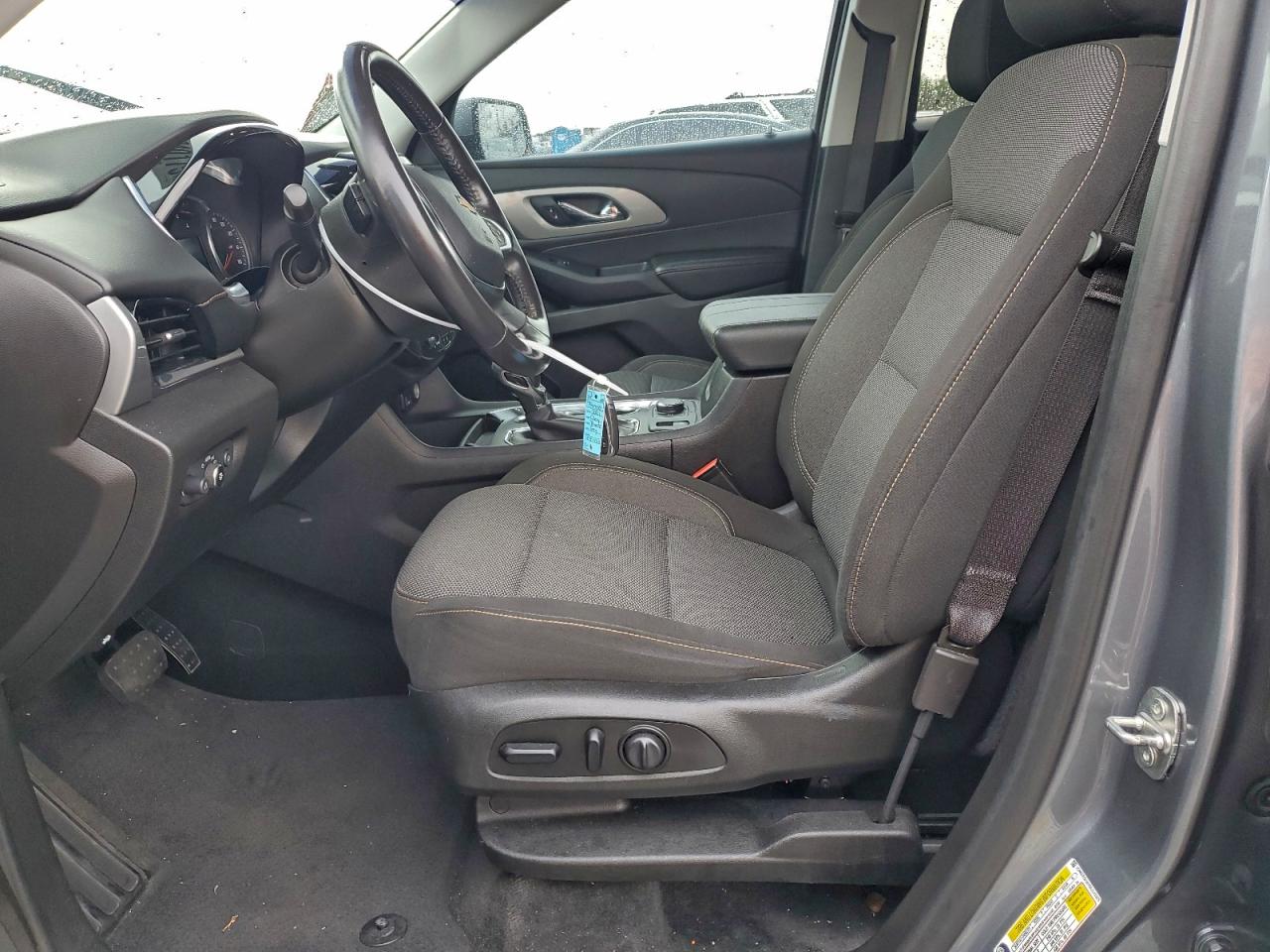 2021 Chevrolet Traverse Lt VIN: 1GNERGKWXMJ141865 Lot: 94240175