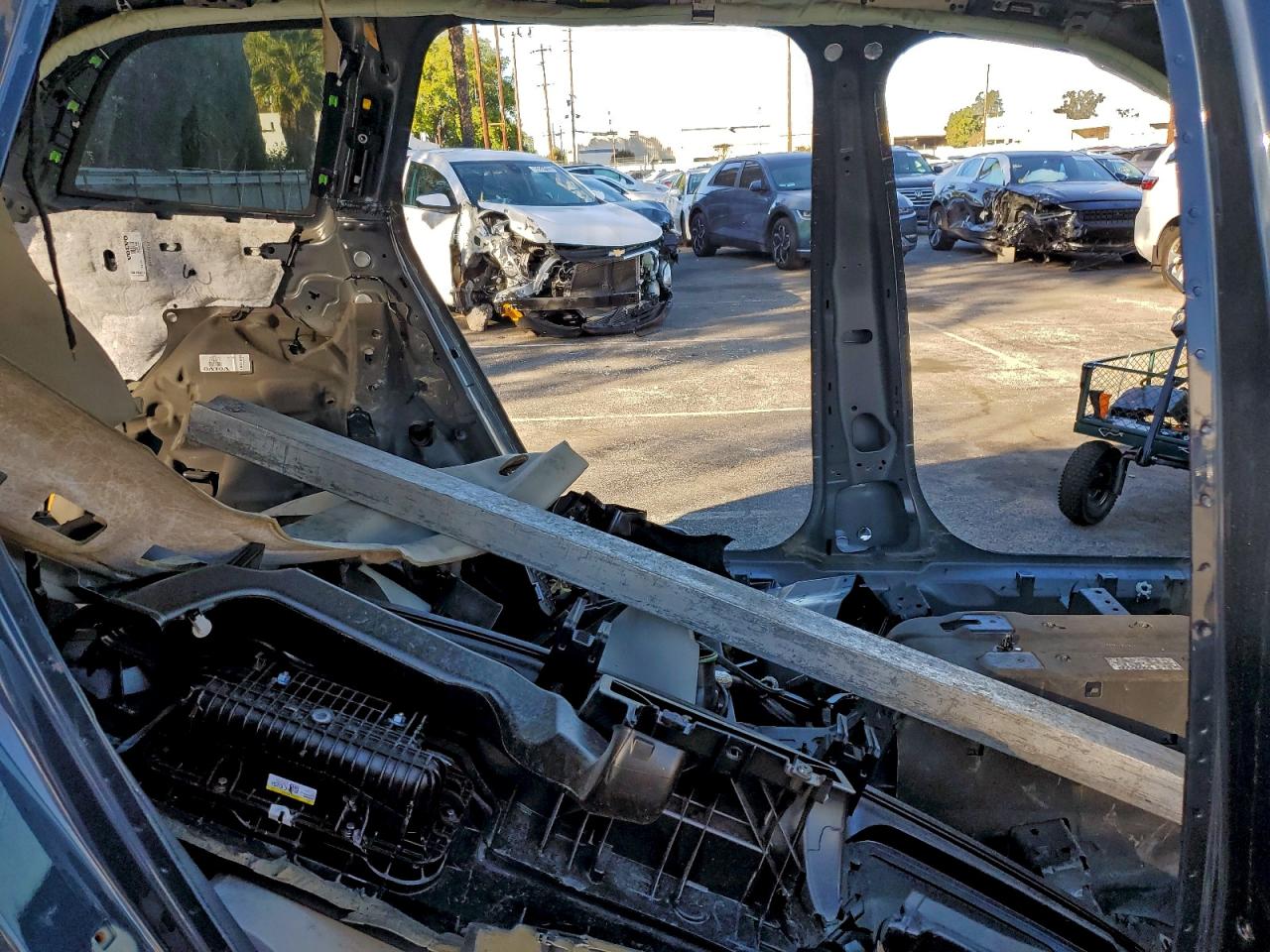 2025 Volvo Xc90 Plus VIN: YV4H60PE9S1332385 Lot: 92760545