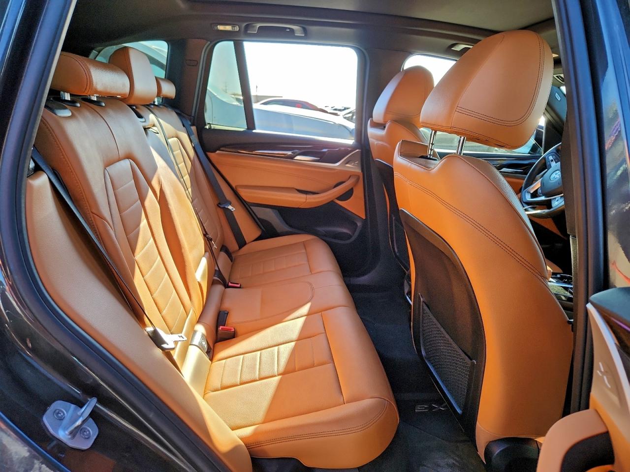 Фото: 5UXTY5C03M9D75253