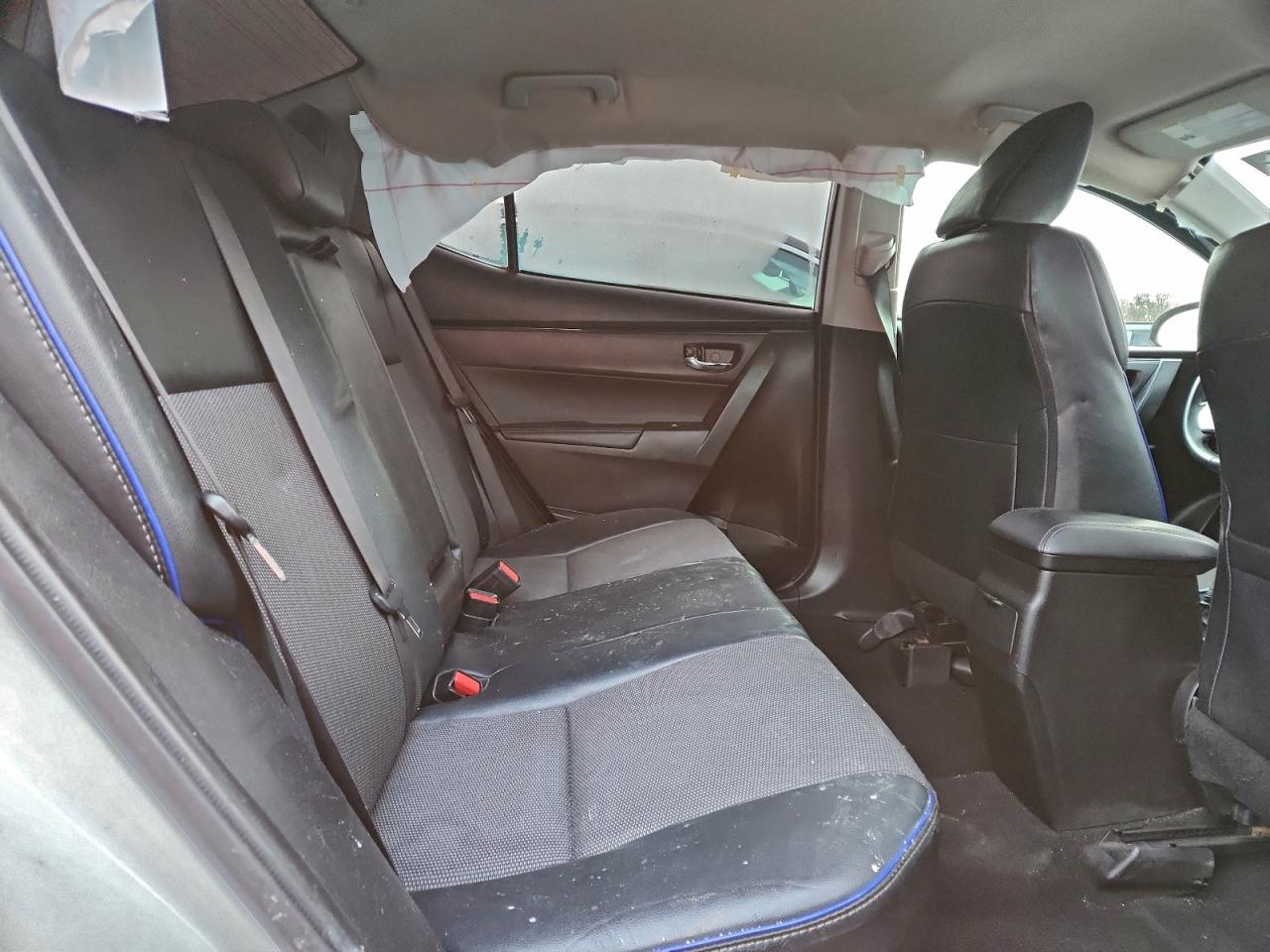 2017 Toyota Corolla L VIN: 5YFBURHE7HP679932 Lot: 94917005