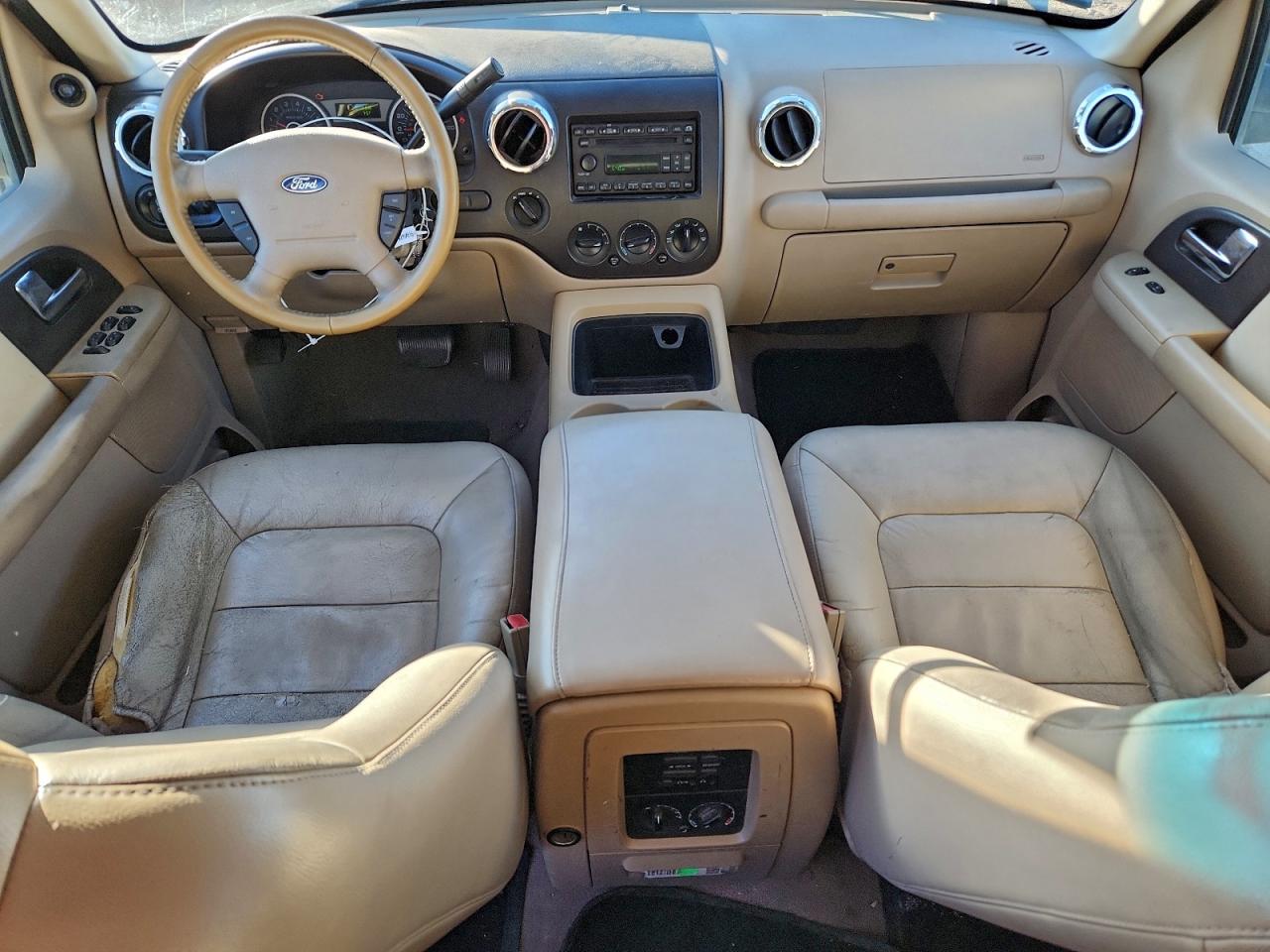 2005 Ford Expedition Xlt VIN: 1FMPU16525LA50900 Lot: 94701685