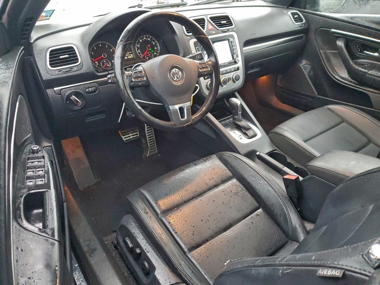 2013 Volkswagen Eos Komfort VIN: WVWBW8AH0DV000843 Lot: 94850115