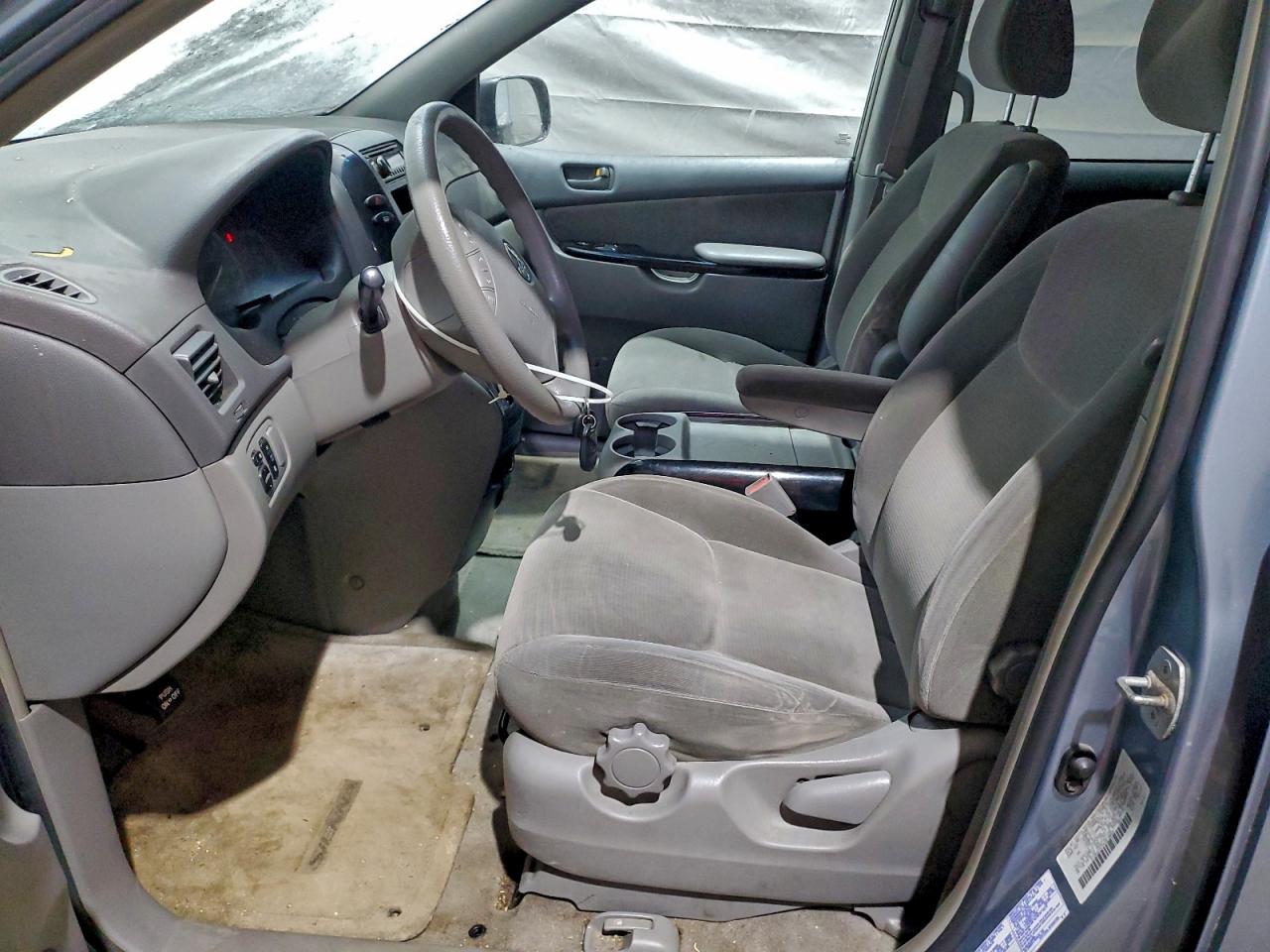 2004 Toyota Sienna Le VIN: 5TDBA23C84S010088 Lot: 96100805