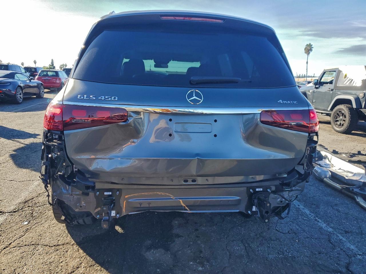 2025 Mercedes-Benz Gls 450 4Matic VIN: 4JGFF5KE8SB438833 Lot: 94569975