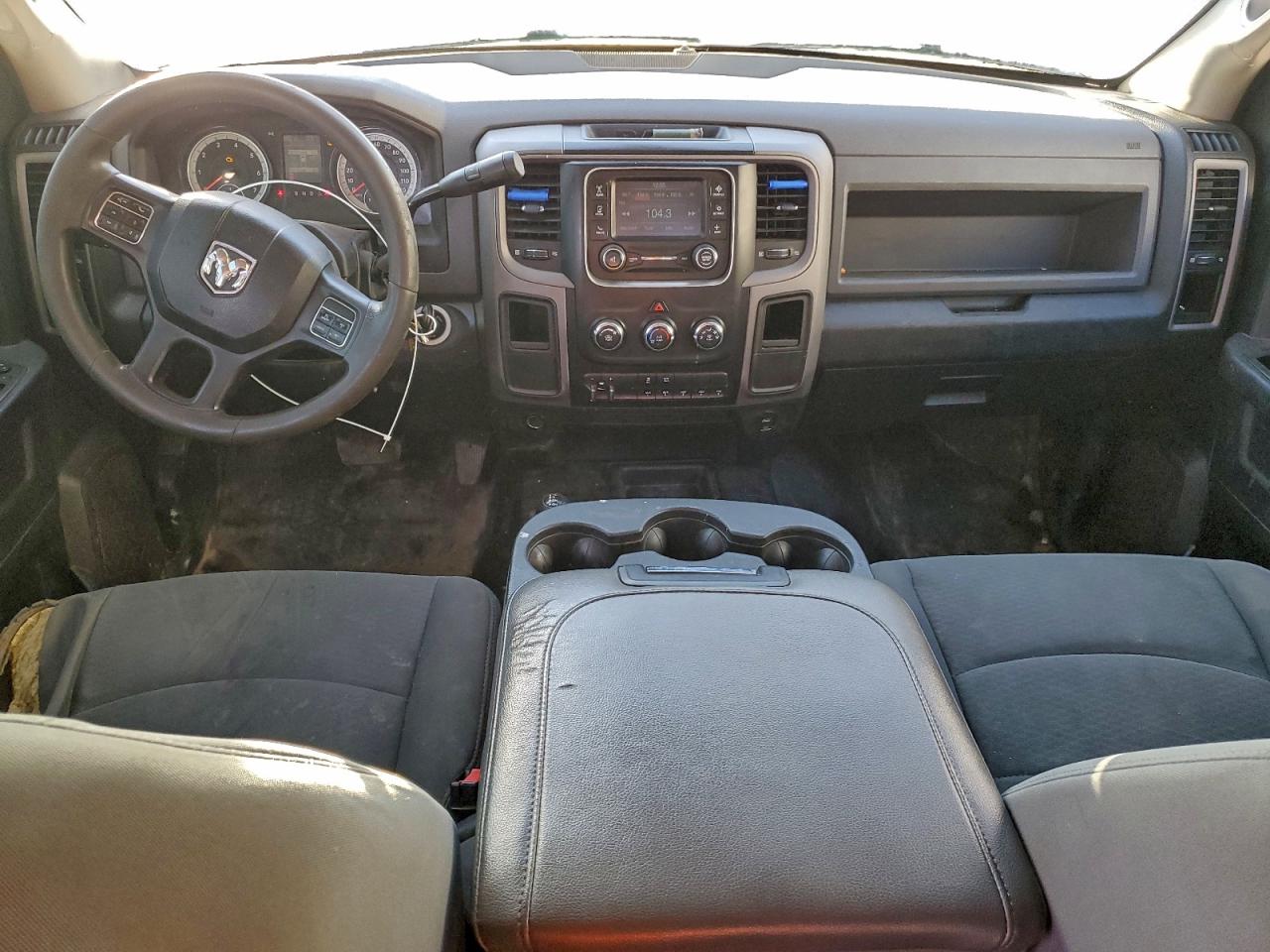 2014 Ram 2500 St VIN: 3C6TR5HT1EG236990 Lot: 96039225